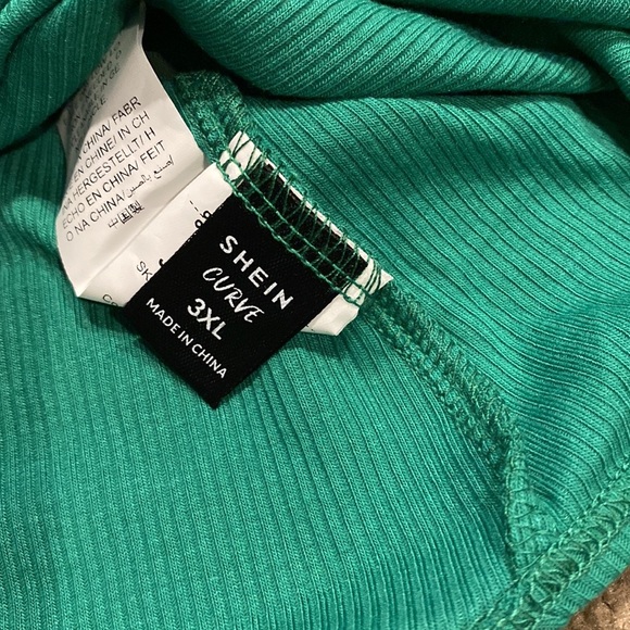 *NEW* SHEIN Green Bodysuit - Picture 4 of 6